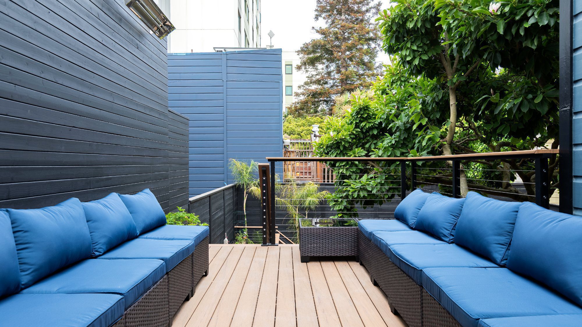 TimberTech Reserve Antique Leather rooftop deck with cable railing in San Francisco, CA