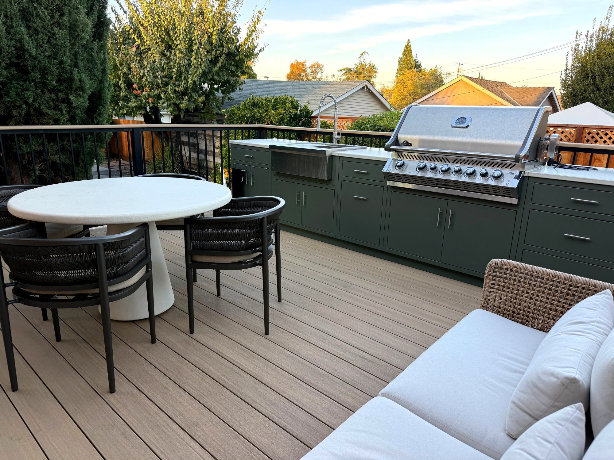 Deck stairs and aluminum railing in Santa Clara, CA