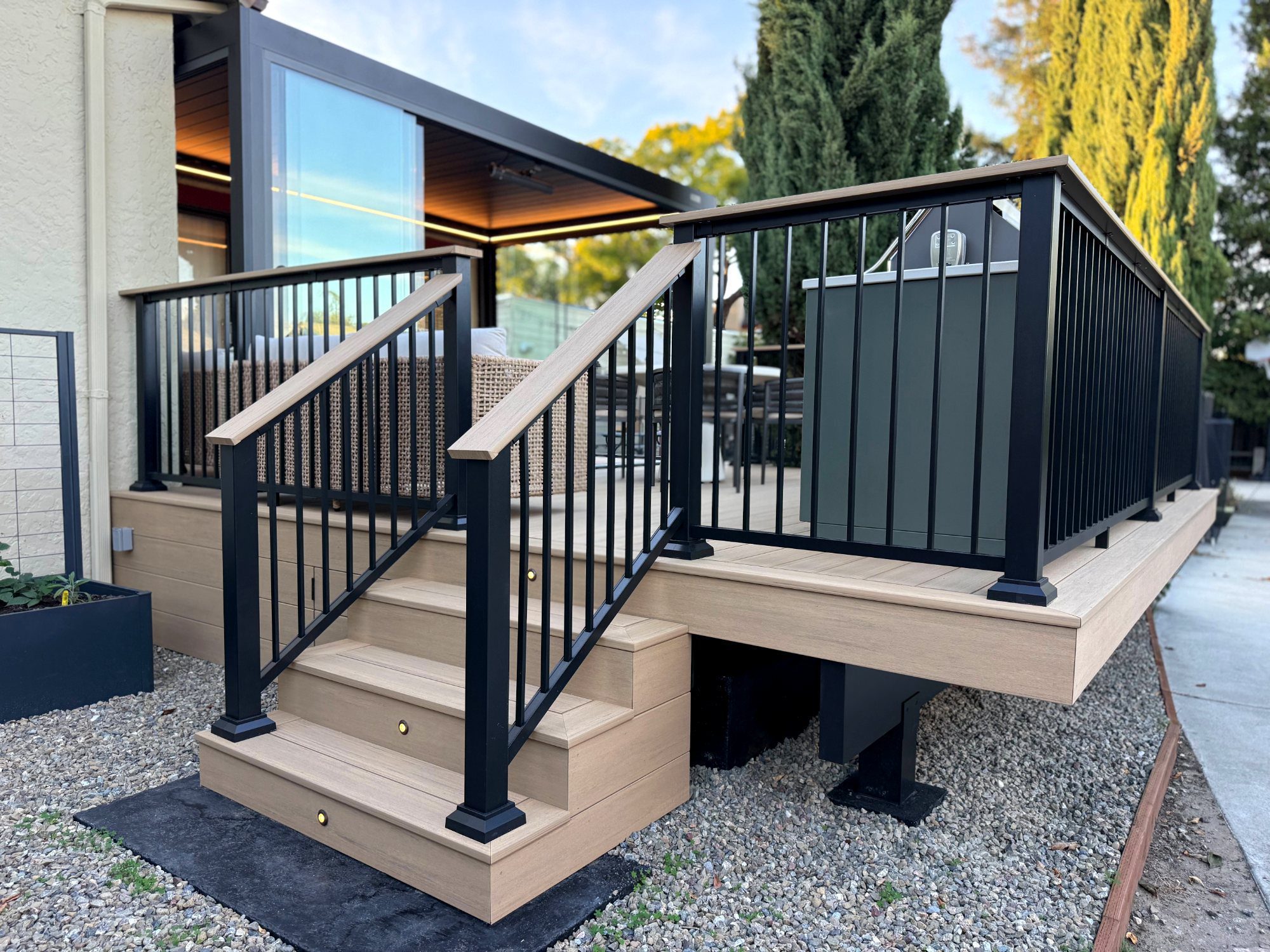 Composite deck dining area in Santa Clara, CA