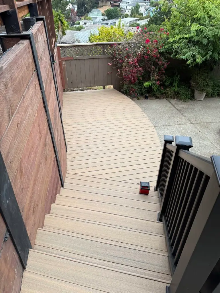 How to choose the perfect deck layout